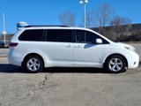 Used 2016 Toyota Sienna LE image 2