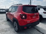 Used 2015 Jeep Renegade Latitude w/ Cold Weather Group II image 4
