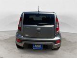 Used 2013 Kia Soul + image 5
