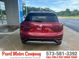 Used 2022 Buick Envision Essence w/ Technology Package I image 5