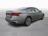 Used 2024 Nissan Altima 2.5 SV image 4