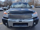 Used 2015 Nissan Titan SL w/ SL Moonroof Package image 2