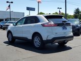 Certified 2022 Ford Edge SEL w/ Convenience Package image 3