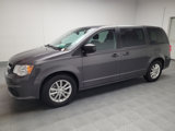 Used 2019 Dodge Grand Caravan SE image 2