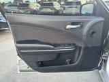 Used 2019 Dodge Charger SXT image 4
