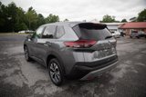 Used 2023 Nissan Rogue SV image 5