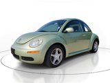 Used 2010 Volkswagen Beetle Coupe image 2