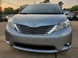 Used 2011 Toyota Sienna XLE image 3