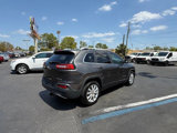 Used 2017 Jeep Cherokee Limited image 4
