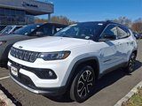 Used 2022 Jeep Compass Limited image 2