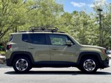 Used 2015 Jeep Renegade Latitude image 4