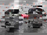 Used 2020 Nissan Pathfinder SL image 3