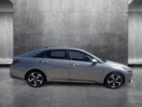 Used 2023 Hyundai Elantra Limited w/ Cargo Package image 4