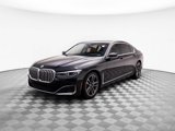 Used 2020 BMW 750i xDrive w/ Executive Package image 3