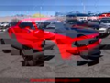 Used 2015 Dodge Challenger SXT image 3