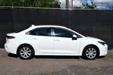 Used 2022 Toyota Corolla LE image 2