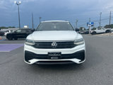 Used 2022 Volkswagen Tiguan SE R-Line image 2