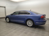 Used 2017 Volkswagen Passat 1.8T SE image 3