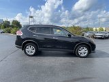 Used 2016 Nissan Rogue SV image 4