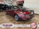 Used 2023 Nissan Altima 2.5 SV image 3