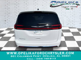 New 2025 Chrysler Pacifica Select image 4
