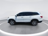 Used 2017 Honda Pilot Elite image 5