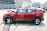 Certified 2022 Nissan Rogue Sport SV image 2