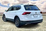 Used 2018 Volkswagen Tiguan SE w/ Panoramic Sunroof Package image 4