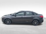 Used 2017 Ford Focus SE image 3