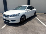 Used 2015 Honda Accord Hybrid Sedan image 2