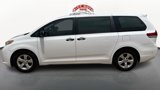 Used 2014 Toyota Sienna L image 2