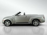 Used 2004 Chevrolet SSR w/ Preferred Equipment Group image 2