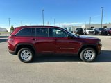 Used 2024 Jeep Grand Cherokee Laredo w/ Luxury Tech Group I image 3
