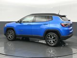 Used 2025 Jeep Compass Limited image 5