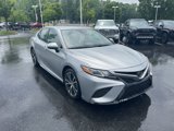 Used 2019 Toyota Camry SE image 3