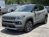 Used 2022 Jeep Compass Limited image 3