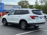 Used 2019 Honda Pilot Touring image 3