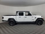 Used 2021 Jeep Gladiator Sport image 3