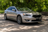 Used 2015 Kia Cadenza Premium w/ Technology Package image 2