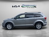 Used 2017 Dodge Journey SXT w/ Comfort/Convenience Group image 2