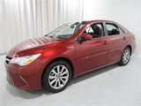 Certified 2017 Toyota Camry XLE image 3
