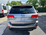 Used 2017 Jeep Grand Cherokee Laredo w/ Quick Order Package 2BE image 6