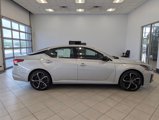 Used 2023 Nissan Altima 2.5 SR image 2