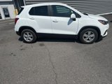 Used 2022 Chevrolet Trax LS w/ Tint and Cruise Package image 5