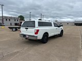 Used 2017 Nissan Titan SV image 5