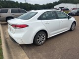 Used 2023 Toyota Corolla LE image 4