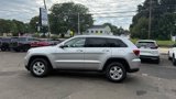 Used 2012 Jeep Grand Cherokee Laredo w/ Laredo E Group image 2