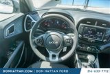 Used 2022 Kia Soul LX w/ Technology Package image 5