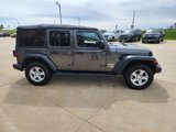 Used 2018 Jeep Wrangler Unlimited Sport S image 2