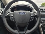 Used 2018 Ford Fusion SE w/ Fusion SE Technology Package image 3